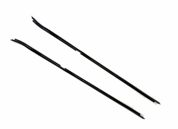 KG2190 Outer Belt Weatherstrip 2 Piece Kit, Front DS and PS 1981-1988 Cutlass, Regal