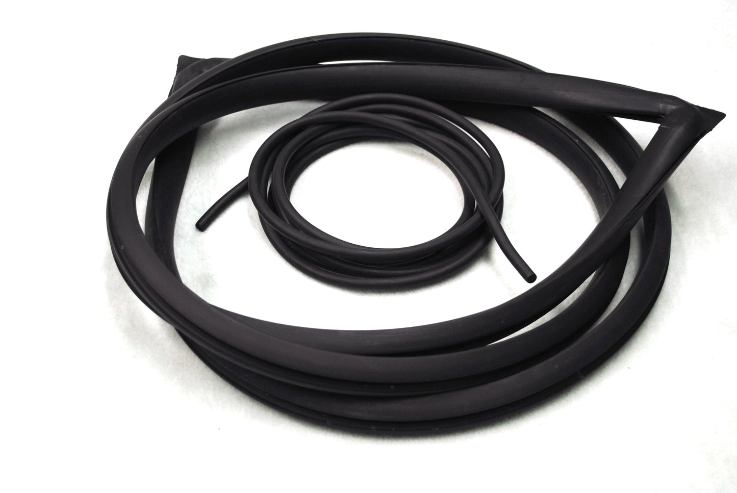 D4037 Dodge 1961-1971 D500 Fullsize Pickup Back Window Seal - Weather Strip Depot
