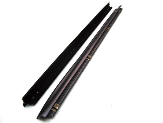 KD2007 Jeep 1976-1995 CJ5, CJ7, CJ8, Wrangler YJ Belt Weatherstrip Kit, Outer DS & PS - Weather Strip Depot