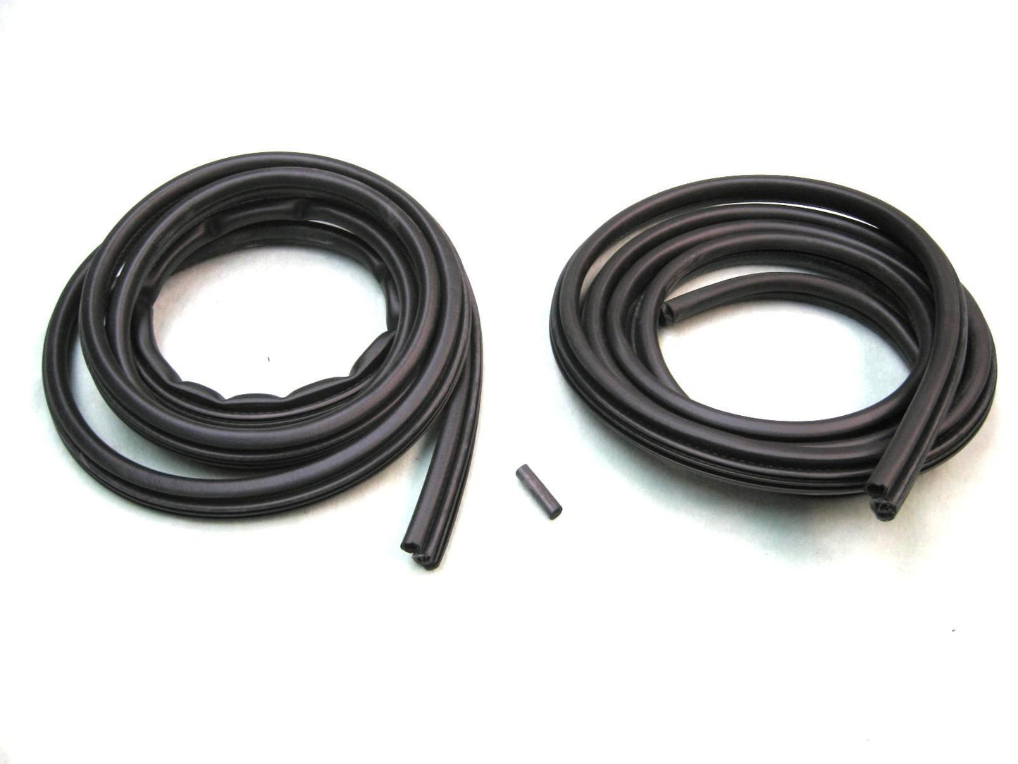 KF3040 Front on Body Door Seal Kit for 1997-2003 Ford F150, F250 Super Cab - Weather Strip Depot