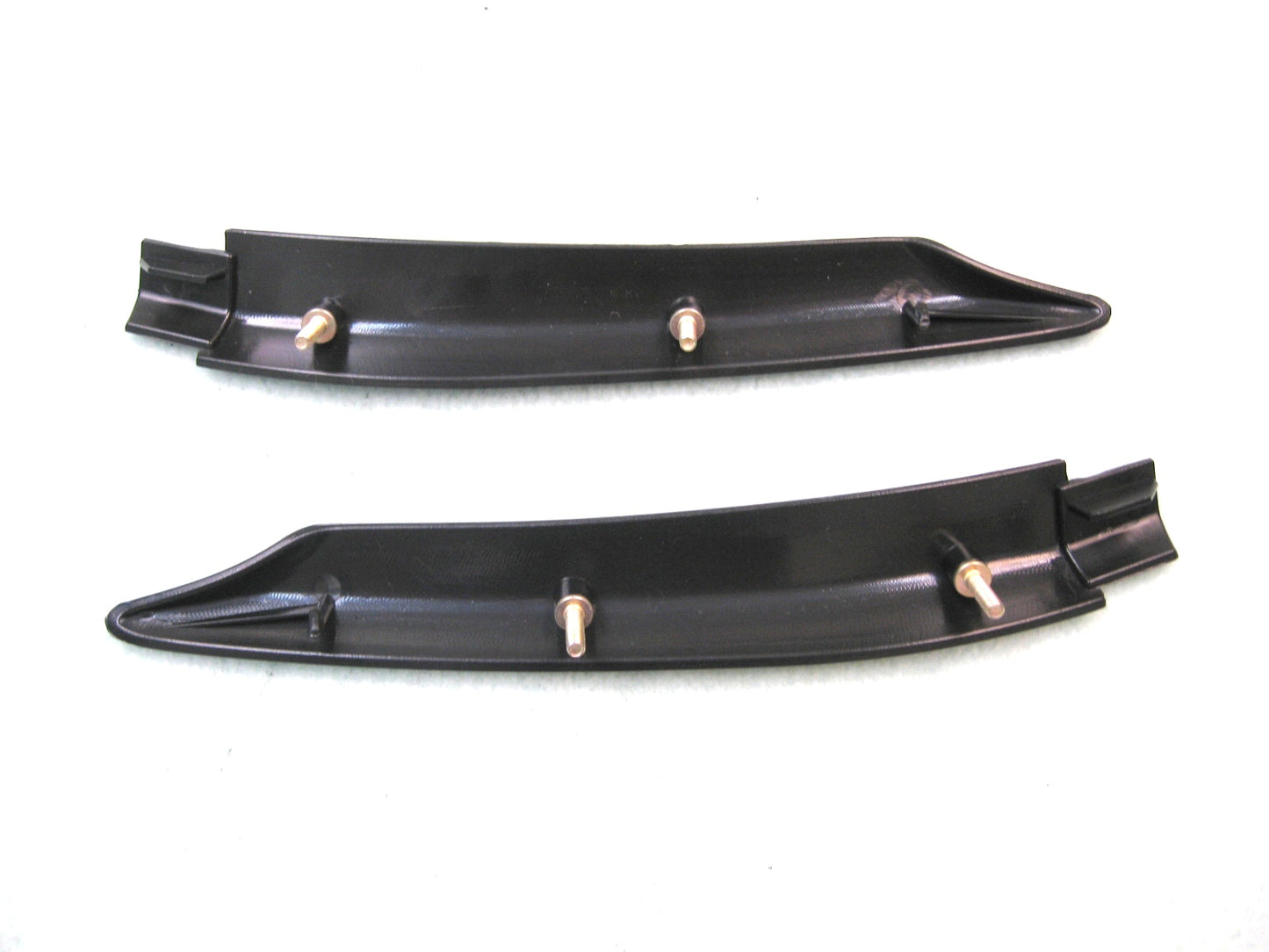 KF4028 Ford 1988-1993 Mustang Belt Molding Extensions Kit - Weather Strip Depot