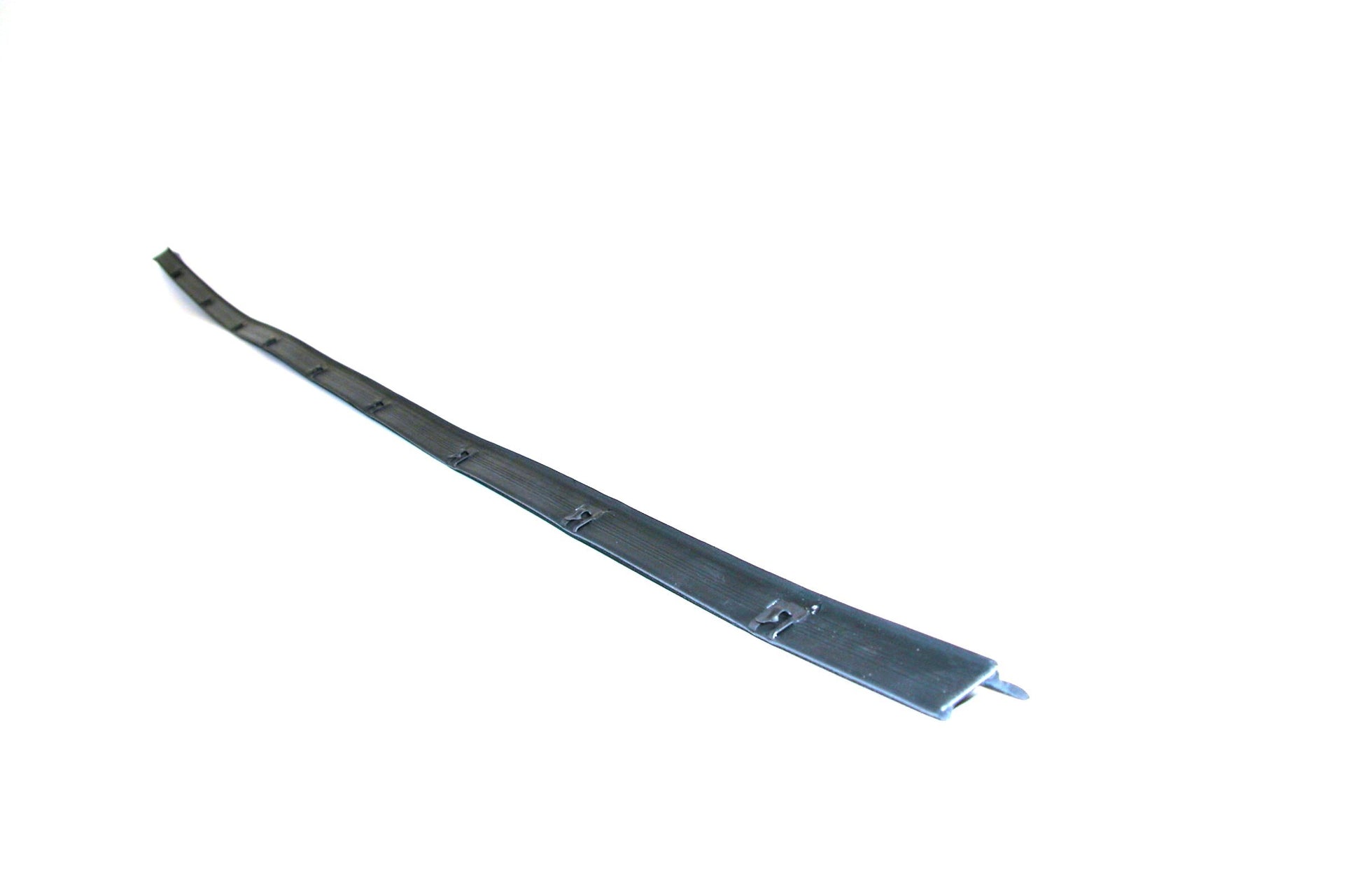 G2014 Outer Tailgate Belt Weatherstrip for 1973-1991 Chevy, GMC Suburban - Weather Strip Depot