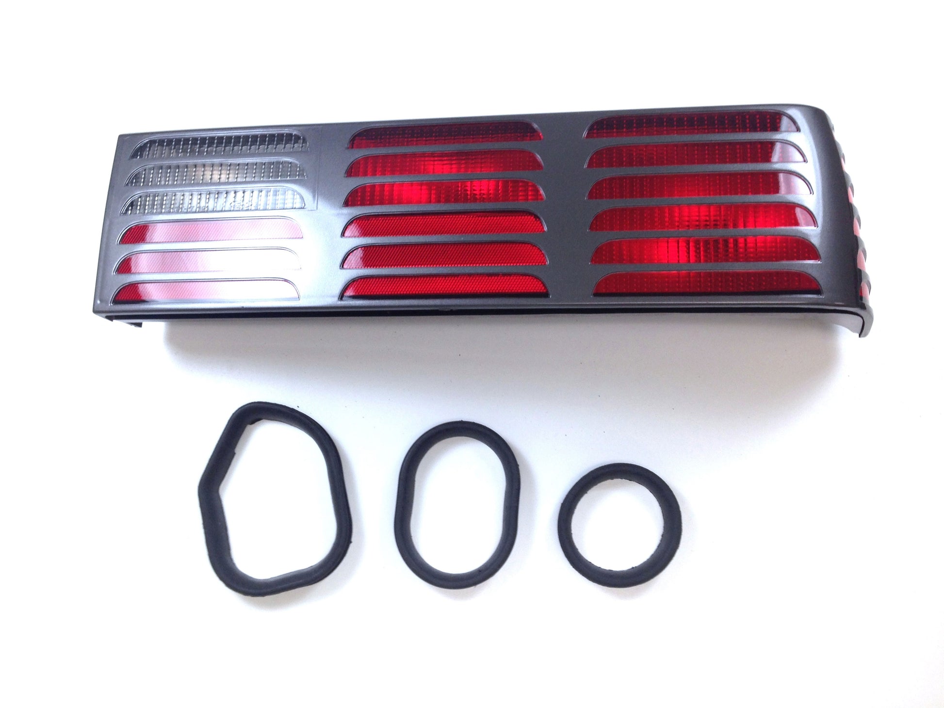 KF4059 Ford 1983-1993 Mustang 6 Piece Rear Lamp Tail Light Housing Seal Kit - Weather Strip Depot